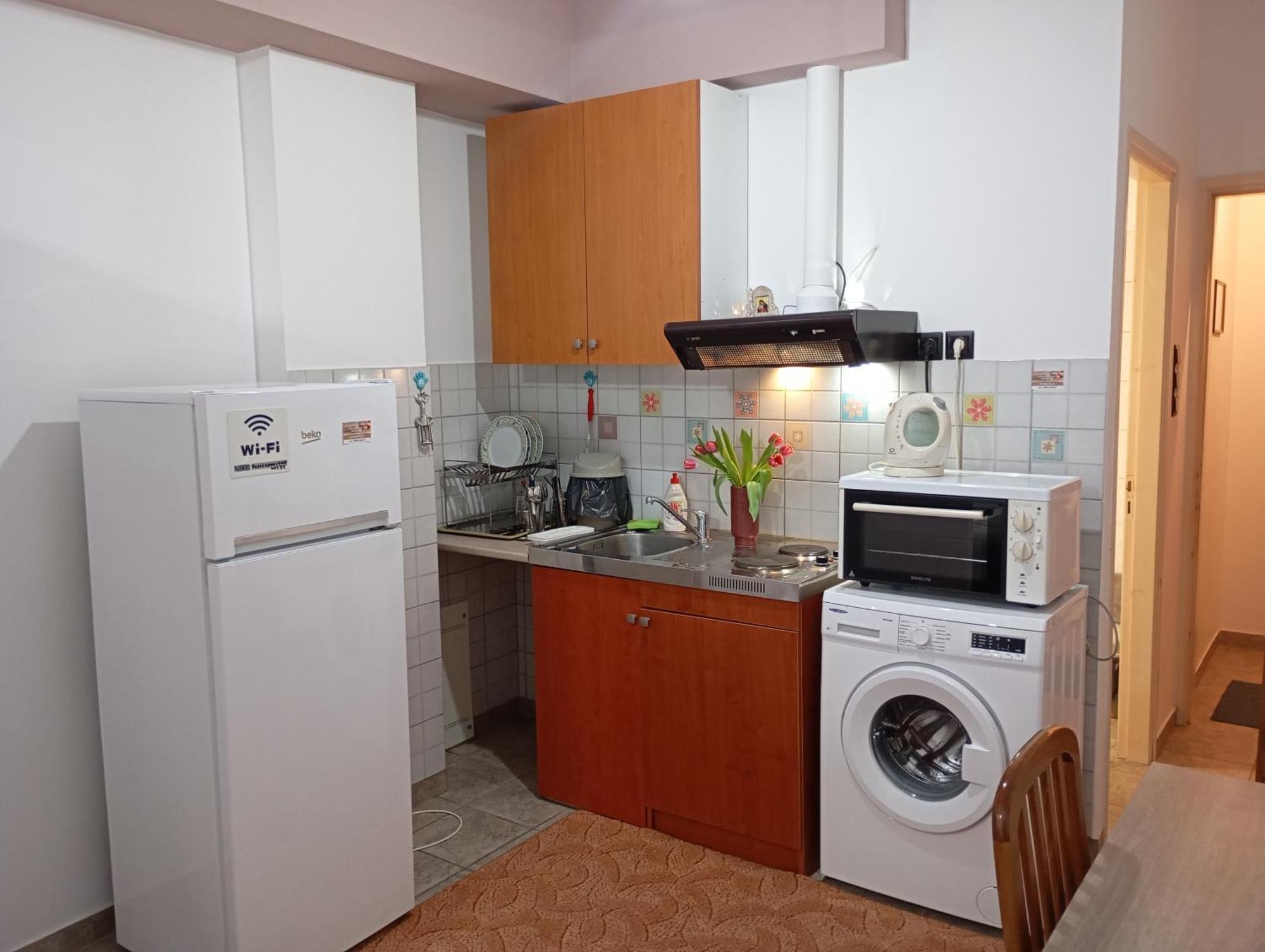 Vaso'S Appartments A Missolonghi Экстерьер фото